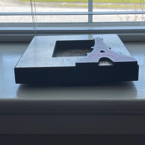 New Paris Picture Frame Eiffel Tower for 4 by 6 inch photo - Picture 7 of 9